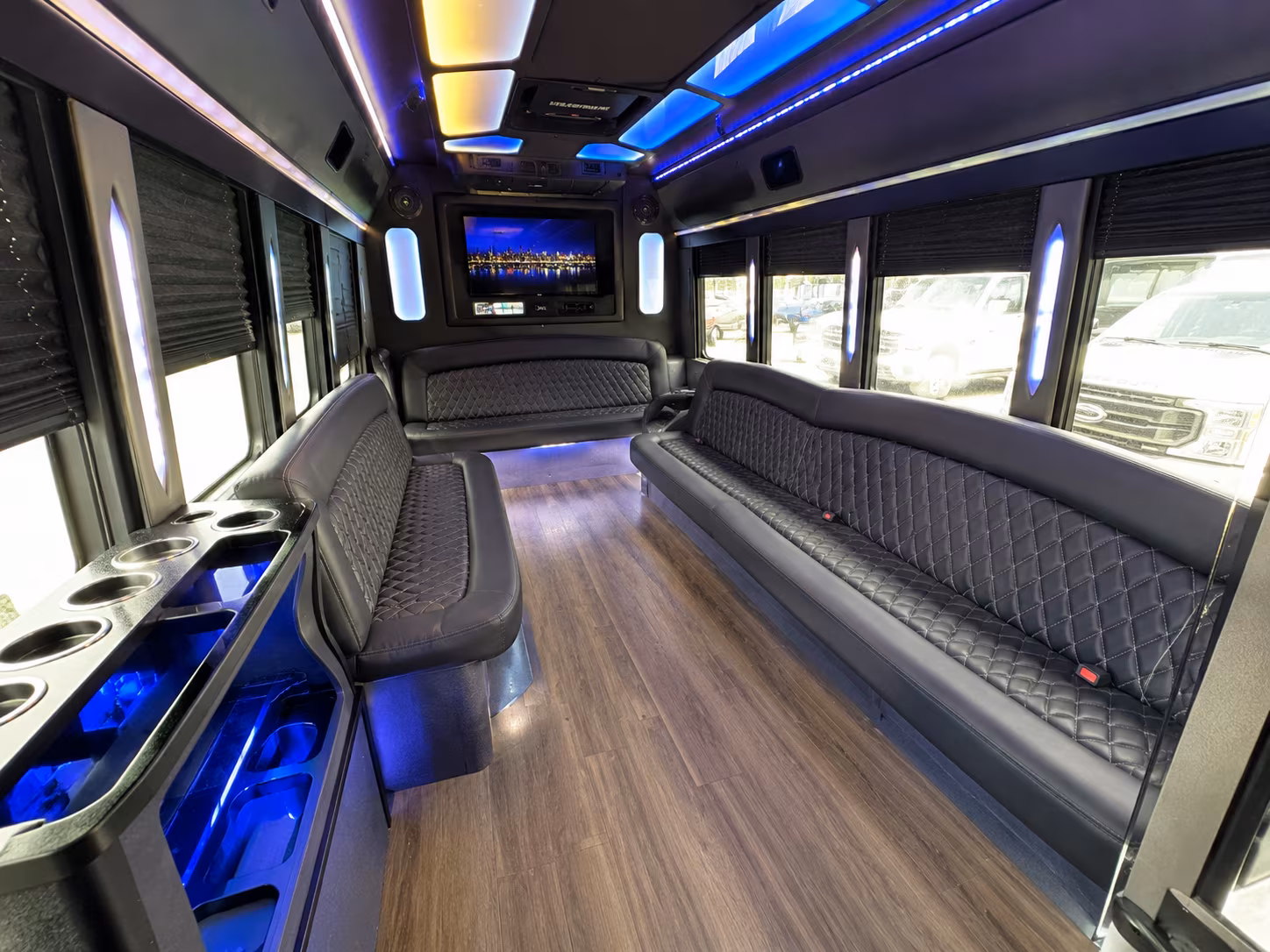 bachelor and bachelorette party buses in philadelphia